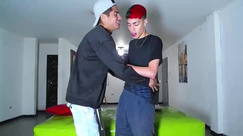 THOMAS AND DAMIAND online show from October 16, 1:11 pm