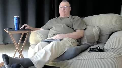 Snapshot of icihristopher chatting on March 10, 6:45 pm Christopher online show from March 10, 6:45 pm