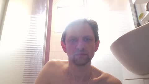 ico__bg online show from March 30, 8:58 am