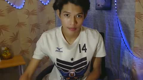 iconic_slim online show from September 15, 1:12 pm
