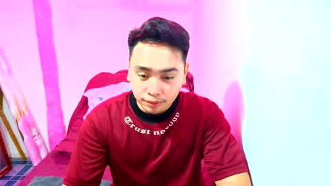 Snapshot of iconic_vince chatting on September 20, 8:50 am iconic_vince online show from September 20, 8:50 am