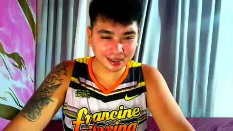 iconic_vince online show from October 22, 12:29 pm