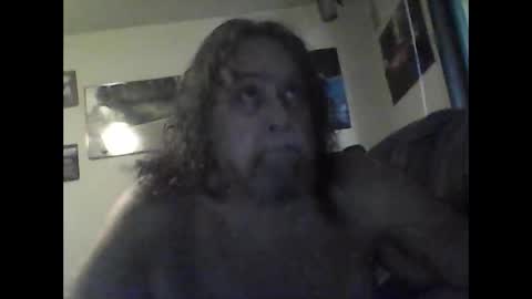 icu2try2xs2 online show from December 14, 10:27 pm