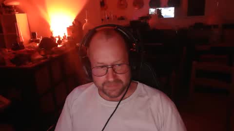 icum4ladies2021 online show from October 8, 1:02 am