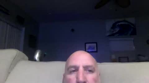 icumming online show from May 15, 2:09 am