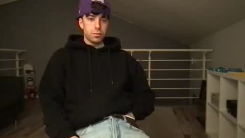 icyninesix online show from February 1, 6:29 pm