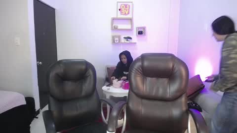 Icy online show from January 22, 11:34 am