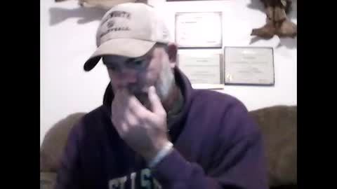 idkwhyidothis348732 online show from January 15, 11:53 am