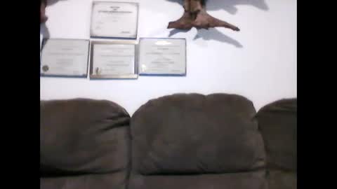 idkwhyidothis348732 online show from February 27, 5:26 pm