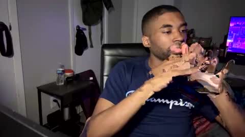 UNO online show from December 30, 1:15 am