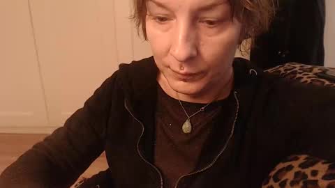 Ifk Donkeys online show from October 15, 5:54 am