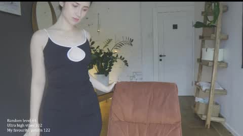 Belle online show from October 15, 10:27 am