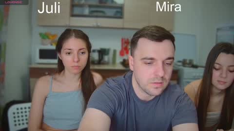 Julia and Mira online show from February 23, 3:18 pm