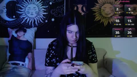 Vella online show from February 13, 6:44 pm