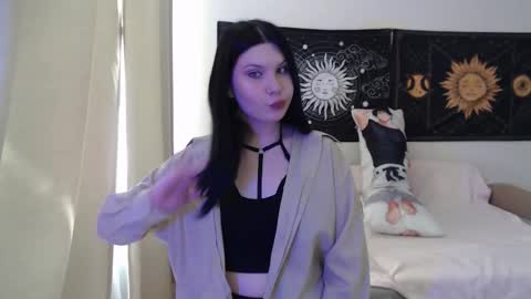 Vella online show from March 13, 11:35 am