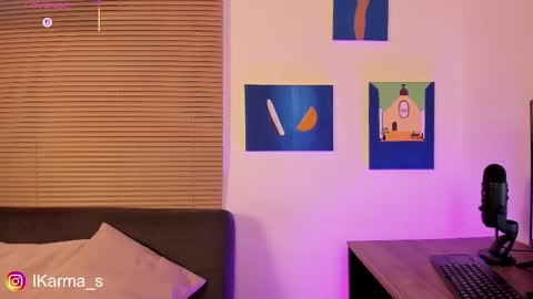 Lua     online show from September 16, 1:13 pm