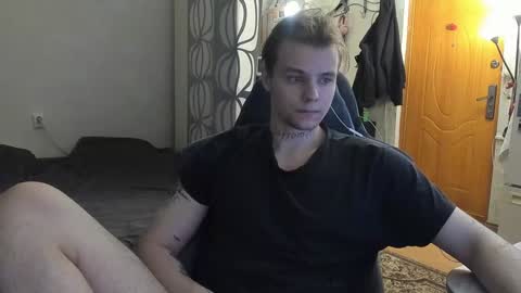 Snapshot of ike_man chatting on December 28, 5:12 am ike_man online show from December 28, 5:12 am