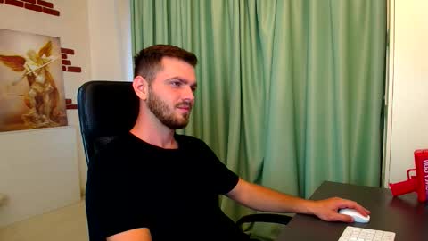 IkerGale online show from October 2, 6:34 am