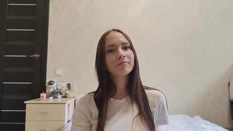Amelia online show from July 4, 2:43 pm