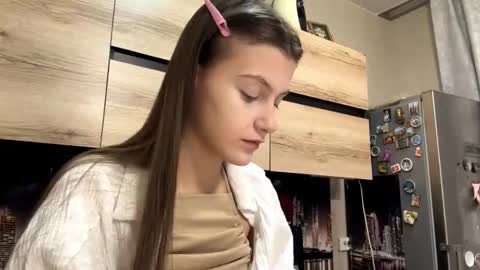 Sophie online show from February 18, 1:22 pm