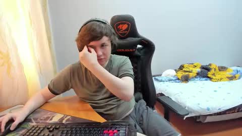 iliaskris online show from September 22, 11:47 am