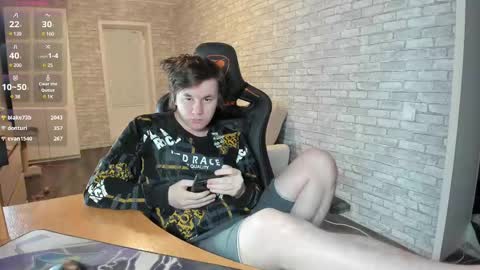 iliaskris online show from March 9, 4:00 pm