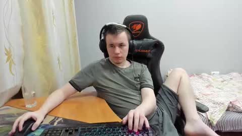 iliaskris online show from November 16, 11:40 pm