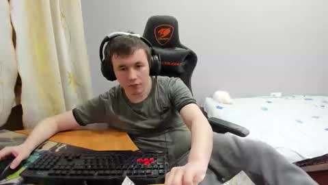 iliaskris online show from January 7, 5:40 pm