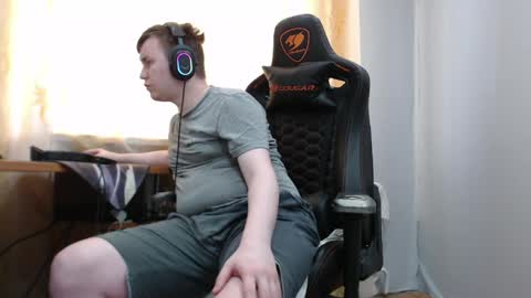 lord online show from May 16, 10:36 am