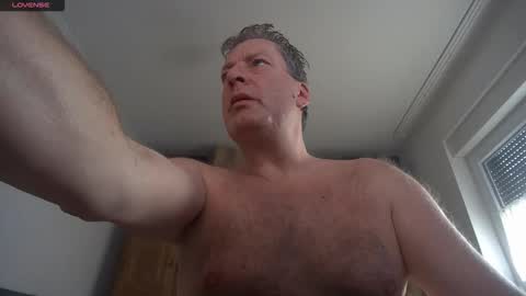 iliebetight online show from December 22, 11:06 am