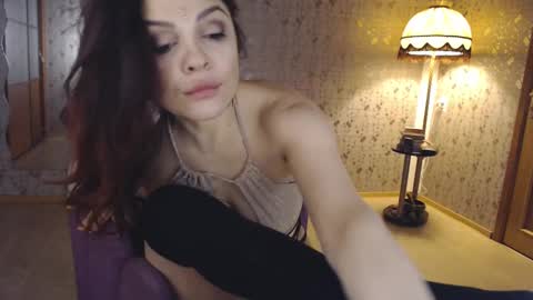 Adelia online show from March 5, 6:12 pm