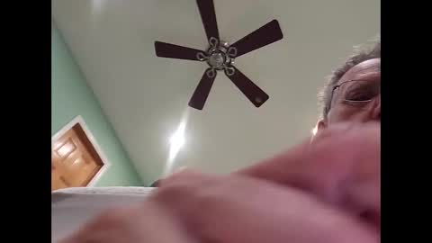 illshowmine1 online show from February 24, 6:33 pm