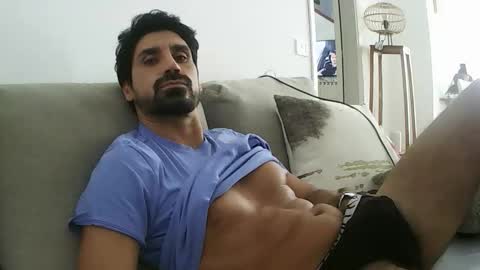 Snapshot of ilmangj90 chatting on September 15, 3:13 pm ilmangj90 online show from September 15, 3:13 pm
