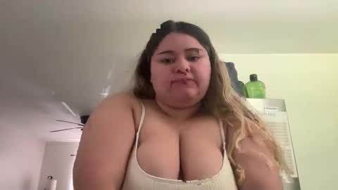 ilovehotdads2589 online show from May 30, 4:16 pm
