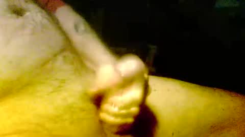 Snapshot of iluvj2jizz4u chatting on December 31, 9:42 am Iluvj2jizz4u online show from December 31, 9:42 am