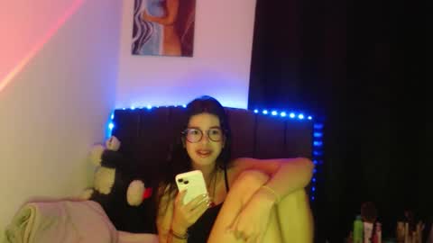 Ily Bea online show from January 13, 1:46 am