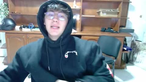 im__noah online show from November 16, 12:45 am