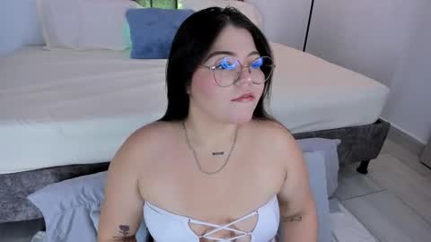 Im your Abby  online show from November 13, 10:45 pm