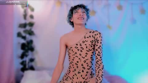 Alejo independent model   online show from September 25, 2:07 am