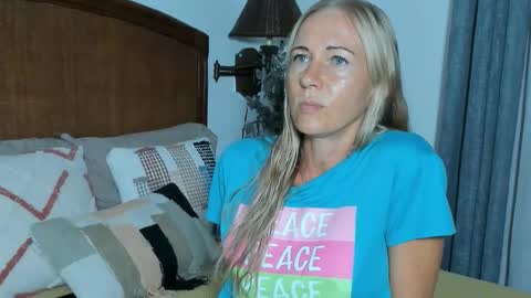 Christine -  online show from March 26, 11:37 am