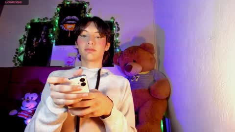 criss online show from January 21, 11:02 pm