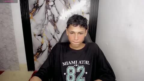 im_david01 online show from December 20, 3:30 pm