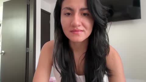 Snapshot of im_dayana chatting on January 11, 4:46 pm instagram online show from January 11, 4:46 pm