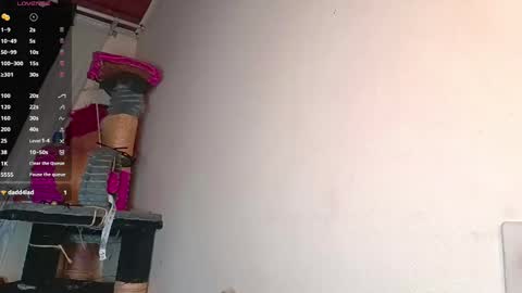 im_dereck_martinez_69 online show from September 30, 4:56 am