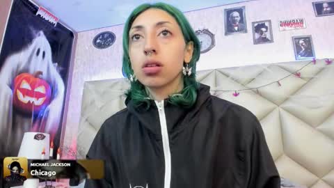  Im Gaia online show from October 24, 1:23 pm