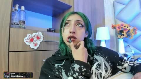  Im Gaia online show from November 27, 2:47 pm