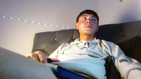 im_juanda online show from February 5, 1:04 am