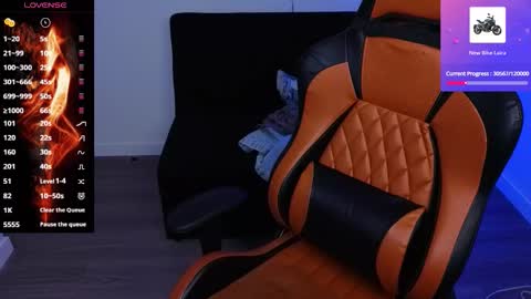 Laia online show from October 15, 2:04 am