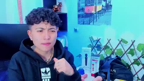 mathias online show from December 14, 2:40 am