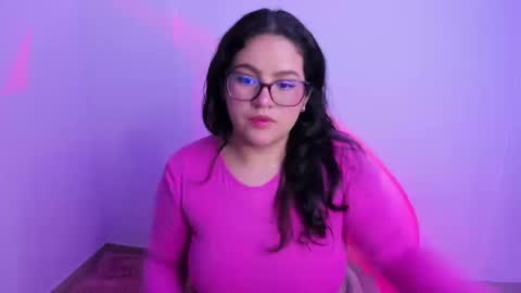 mei mei uwu online show from September 23, 10:49 pm